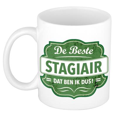 De beste stagiair tekst - koffiemok - cadeau beker - wit - groen embleem - 300 ml - keramiek De beste stagiair tekst - koffiemok - cadeau beker - wit - groen embleem - 300 ml - keramiek