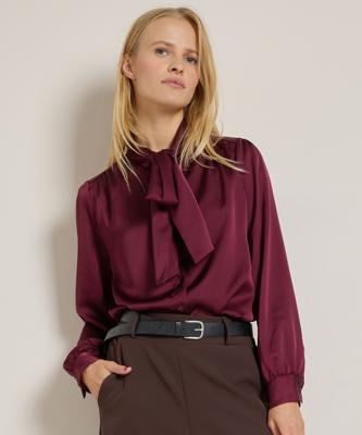 blouse met strikkraag blouse met strikkraag