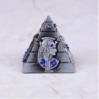 Egyptische Farao Pyramide met Ingelegde Blauwe Zirkoon Stenen - Home & Living - Spiritueelboek.nl