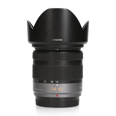 Panasonic Panasonic Lumix G Vario 14-42mm F3.5-5.6 ASPH Mega O.I.S.