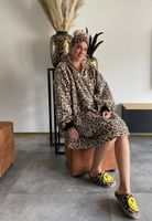 Fleece deken met mouwen & capuchon - leopard