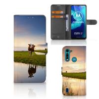 Motorola G8 Power Lite | Telefoonhoesje | Met pasjeshouder | Koe