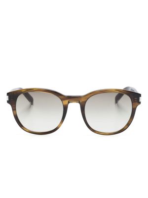 Saint Laurent Eyewear lunettes de soleil rondes à logo gravé - Marron