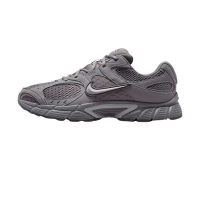 Nike V5 RNR Sneakers Heren 44
