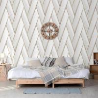 DUTCH WALLCOVERINGS DUTCH WALLCOVERINGS Behang Geometric wit en goudkleurig