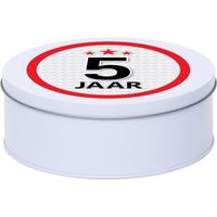 Cadeau/kado wit rond blik 5 jaar 18 cm Cadeau/kado wit rond blik 5 jaar 18 cm