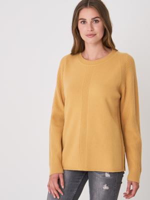Gebreide trui met ribstructuur van cashmere melange