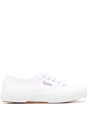 Superga baskets à lacets - Blanc