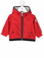 Moncler Enfant veste à patch logo - Rouge