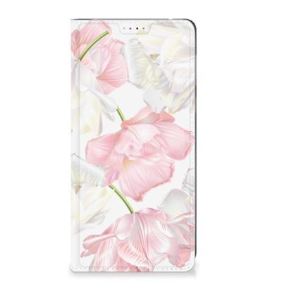 Motorola Edge 40 Smart Cover Lovely Flowers Motorola Edge 40 Smart Cover Lovely Flowers
