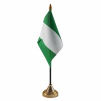 Vlag Nigeria tafelvlaggetje - 10 x 15 cm - met gouden standaard - Hoogte 27 cm