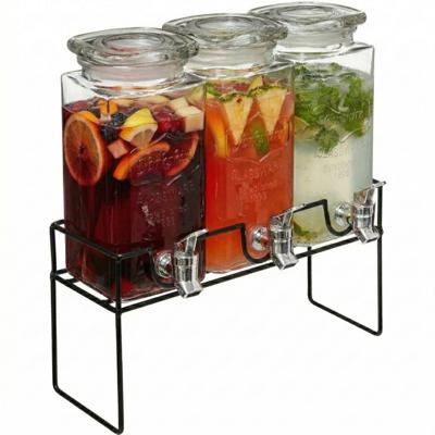 Drank dispensers set van 3x stuks - op metalen standaard - 1,5 liter per karaf - met kraantjes