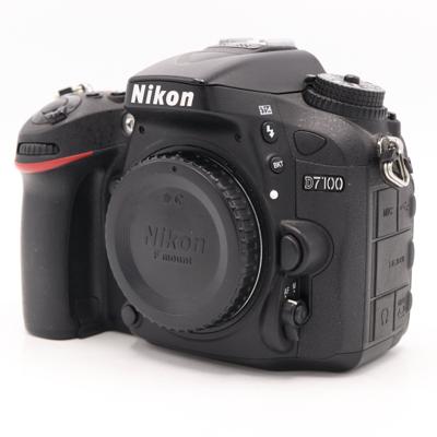 Nikon D7100 body occasion
