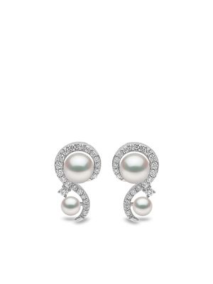 Yoko London puces d'oreilles Trend en or blanc 18ct ornées de perle et diamants - Argent