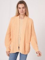 Grof gebreid vest met golvend detail