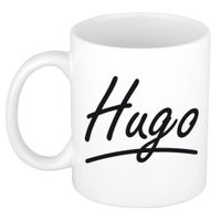 Naam cadeau mok / beker Hugo met sierlijke letters 300 ml - thumbnail