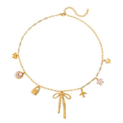 Strikjes bedelketting roze