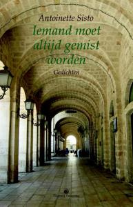 Iemand moet altijd gemist worden (Paperback)