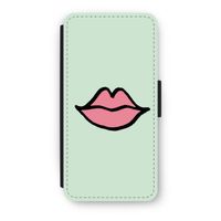 Kusje: iPhone 8 Flip Hoesje