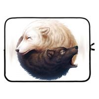 Yin Yang Wolves: Laptop sleeve 15 inch