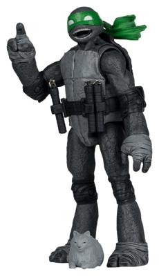 Teenage Mutant Ninja Turtles Page Punchers Action Figure Michelangelo (Black White & Green) (Red Platinum Edition) 13 cm