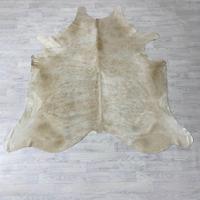 Koeienhuid beige wit brindle 220x210cm M/L - thumbnail