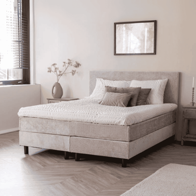 2-Persoons Boxspring Julia Teddy - Beige 180x200 Cm - Pocketvering - Inclusief Topper - Dekbed-Discounter.nl
