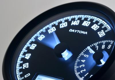 DAYTONA Snelheidsmeter "velona w speedometer velona-w, sw m. speed m. 200km/h