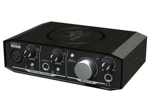 Mackie Onyx Artist 1x2 Zwart