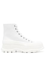 Alexander McQueen bottes lacées à semelle épaisse - Blanc