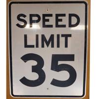 Speed Limit 35 Street Sign - Original 76,5 x 61 cm