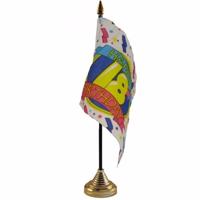 18ste verjaardag tafelvlaggetje - 10 x 15 cm - met standaard - 18 jaar geworden