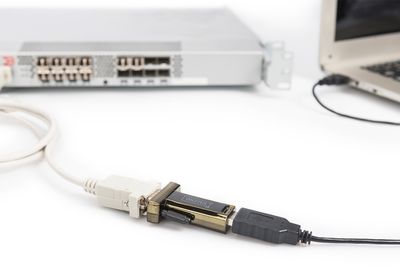 Serieel, USB 2.0 Aansluitkabel [1x USB-A 2.0 stekker - 1x D-sub stekker 9-polig] 1.00 m Vergulde steekcontacten