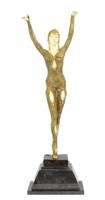 Bronzen sculptuur genaamd “Dourga”