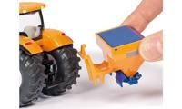 Siku 1:50 New Holland tractor met sneeuwschuif en zoutstrooier - thumbnail