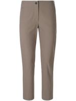 Enkellange broek model Sylvia Van Peter Hahn beige