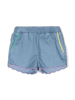 Stella McCartney Kids short à bords festonnés - Bleu