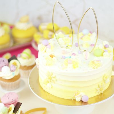 Sweet Bunny Cake