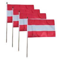 Set van 4x stuks luxe zwaaivlag/handvlag Oostenrijk 30 x 45 cm