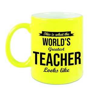 Worlds Greatest Teacher cadeau koffiemok / theebeker voor leraar / lerares neon geel 330 ml