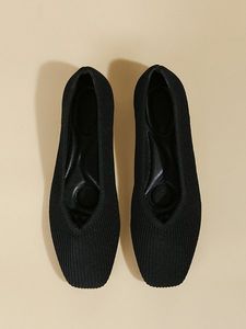 Breathable Stretch Knit Arch Support Insole Spacious Square Toe Shallow Shoes