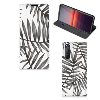 Sony Xperia 5 II Smart Cover Leaves Grey Sony Xperia 5 II Smart Cover Leaves Grey