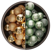 74x stuks kunststof kerstballen mix van mintgroen en goud 6 cm - Kerstbal