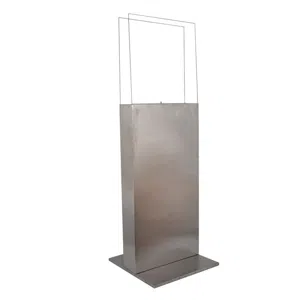 Hoge stalen bio-ethanol haard met glas boven
- ScandiFlames 
- Kleur: Roestvast staal  
- Afmeting: 45 cm x 136 cm x 12 cm