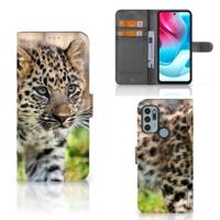 Motorola Moto G60s | Telefoonhoesje | Met pasjeshouder | Baby Luipaard