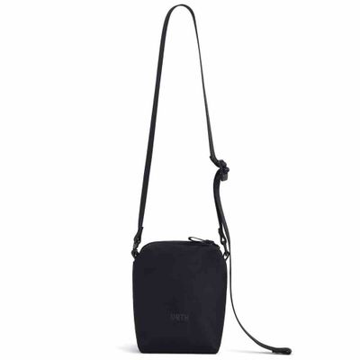 Urth Andesite Camera Pouch, black