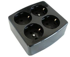 Enzo Tafelcontactdoos RA 4V vierkant ZWART PQ 6871920