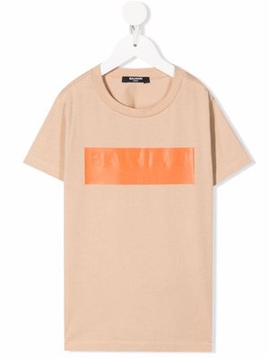 Balmain Kids t-shirt à logo embossé - Tons neutres