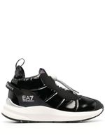 Ea7 Emporio Armani baskets mi-montantes à design matelassé - Noir