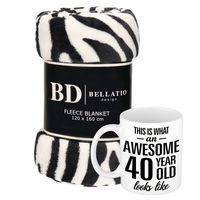Cadeau verjaardag 40 jaar vrouw set - Fleece plaid/deken zebra print met Awesome 40 year mok   - - thumbnail